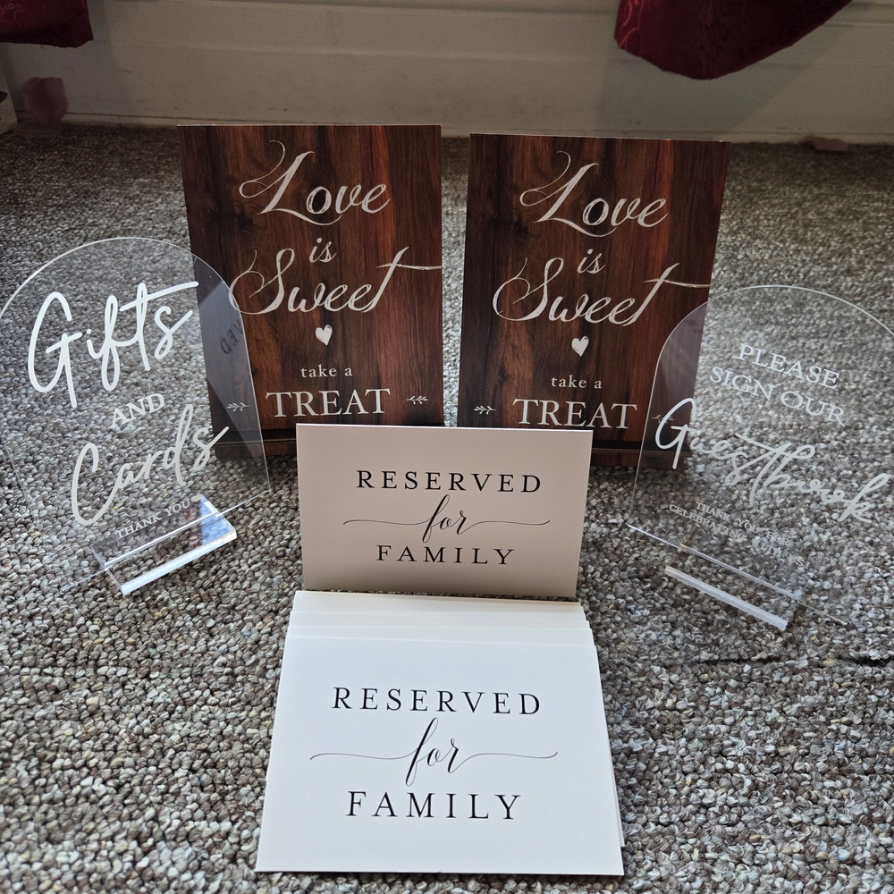 Elegant Wedding Sign Set - Brown and White
